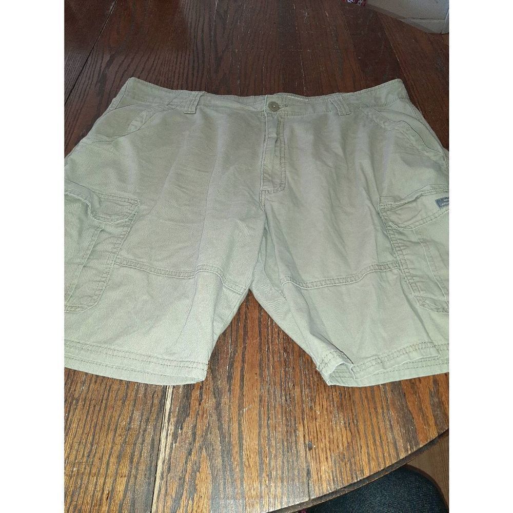 Mens Sz 40 Wrangler Relaxed Fit  Dark Khaki Tan Cargo Carpenter Shorts High Rise